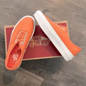 BRAND NEW Vans Authentic Platform 2.0 Low-Top Sneakers Melon Size 8.5M/10W 🍈